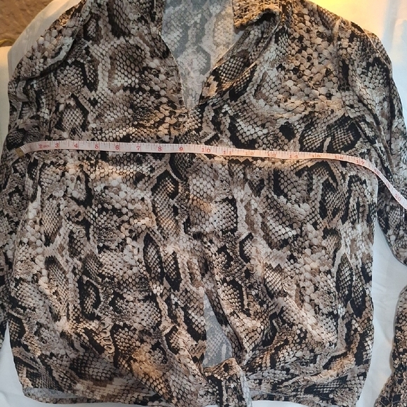 Karen Kane Brown Tan Button Down Shirt with Ruffled Asymmetrical Style - Picture 6 of 9